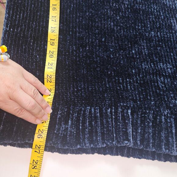 Orvis Chenille Pullover Sweatshirt Ladies Sz Medium Navy Blue Cozy Warm Comfy - Picture 7 of 8